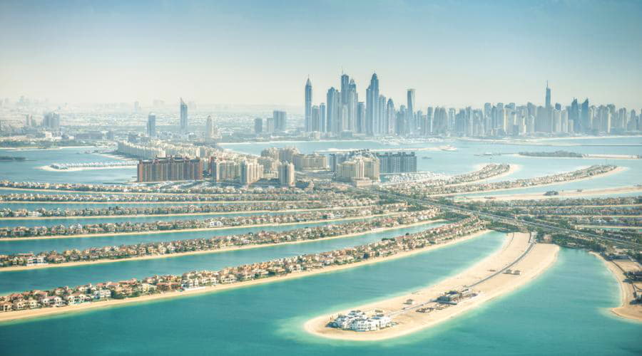 Najbardziej poszukiwane oferty wynajmu samochodów w Dubaju